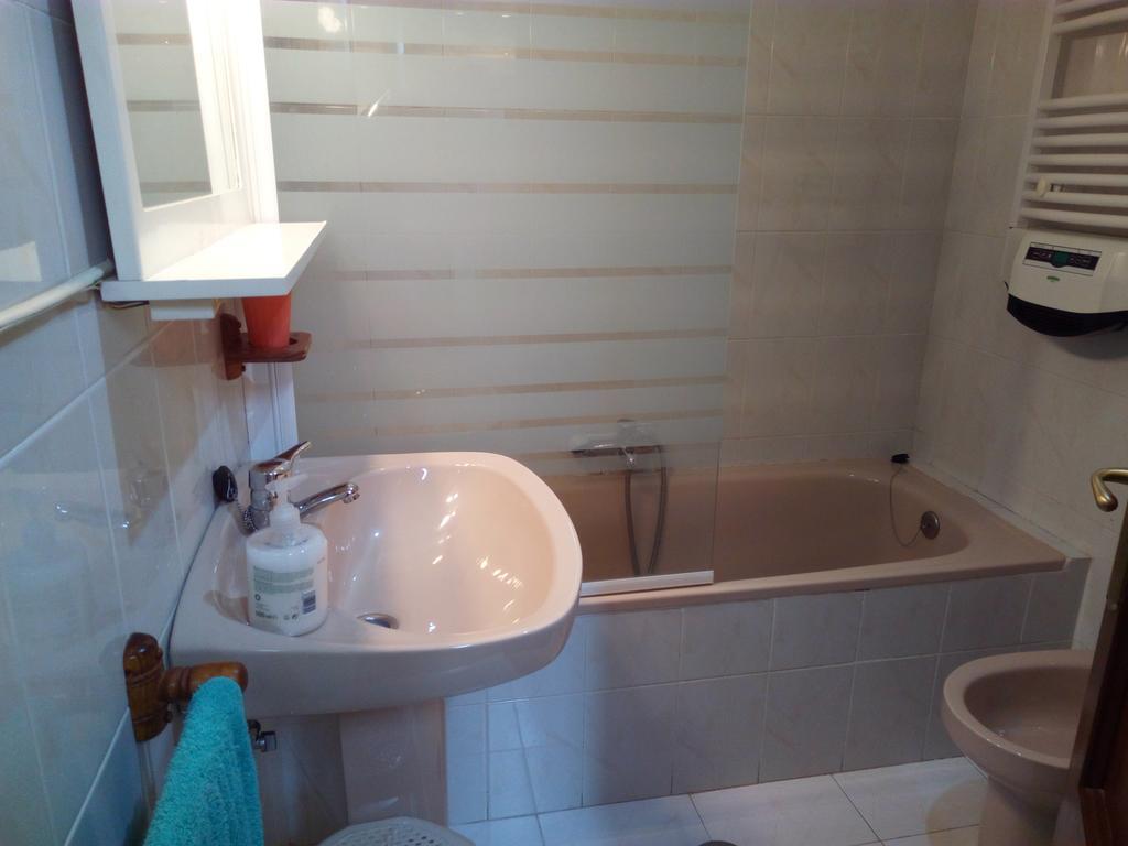 Apartamento 阿霍 外观 照片